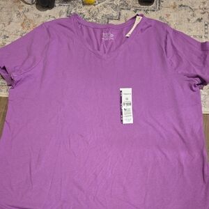 Time And Tru Lavender Short Sleeve Tee